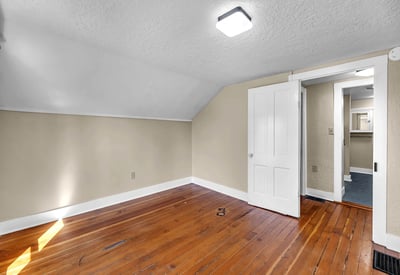 812 Jefferson, Oregon City, OR