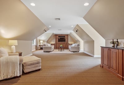 20 Hillery Road, Leominster, MA