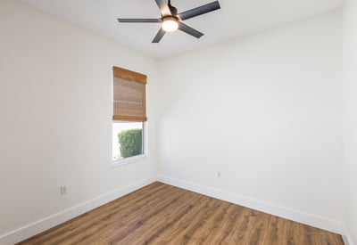 33441 Irongate Drive, Leesburg, FL