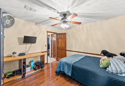 3824 Shawnee Run SW, Lilburn, GA