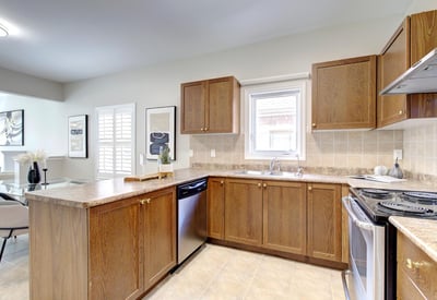 99 Lealinds Rd, Vaughan, ON