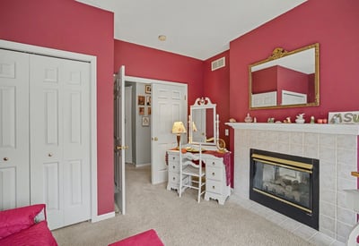 7151 Steeplechase Way, 41, Lansing, MI