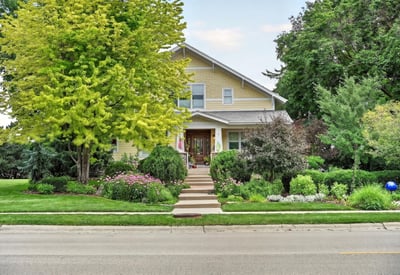 726 Somonauk St, Sycamore, IL