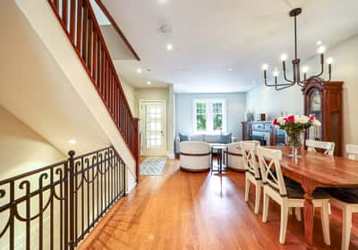 17 Elvina Gardens, Toronto, ON