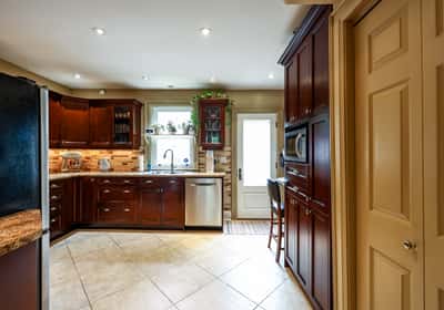 17 Elvina Gardens, Toronto, ON
