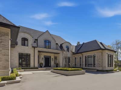46 Steeplechase Avenue, Aurora, ON
