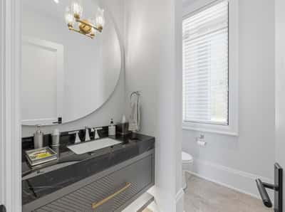 46 Steeplechase Avenue, Aurora, ON