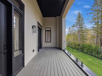 46 Steeplechase Avenue, Aurora, ON