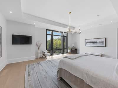 46 Steeplechase Avenue, Aurora, ON