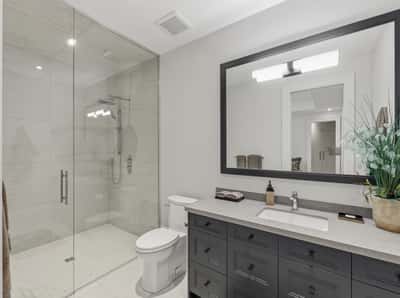 46 Steeplechase Avenue, Aurora, ON