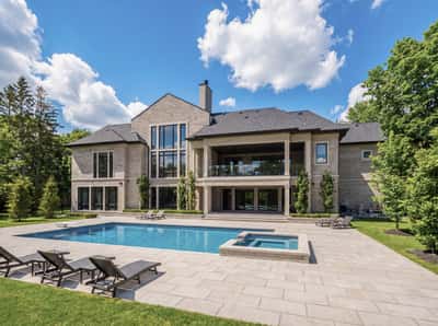 46 Steeplechase Avenue, Aurora, ON
