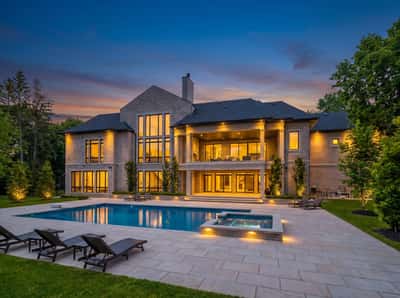 46 Steeplechase Avenue, Aurora, ON
