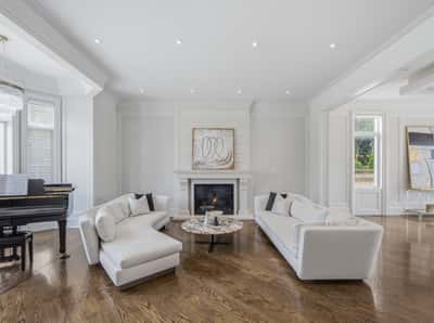 129 Arnold Avenue, Thornhill, ON