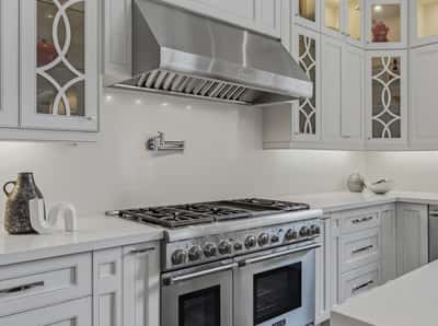 129 Arnold Avenue, Thornhill, ON
