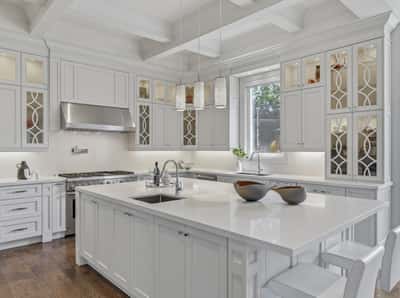 129 Arnold Avenue, Thornhill, ON