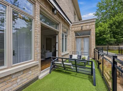 129 Arnold Avenue, Thornhill, ON