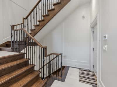 129 Arnold Avenue, Thornhill, ON