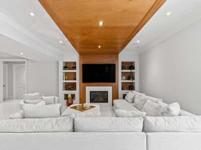 129 Arnold Avenue, Thornhill, ON