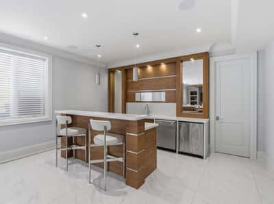 129 Arnold Avenue, Thornhill, ON