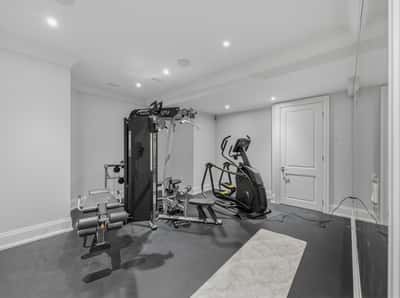 129 Arnold Avenue, Thornhill, ON