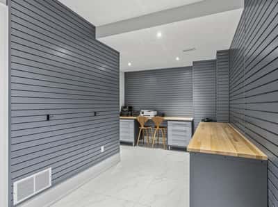 129 Arnold Avenue, Thornhill, ON