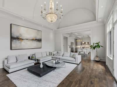 129 Arnold Avenue, Thornhill, ON