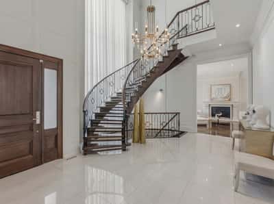 129 Arnold Avenue, Thornhill, ON