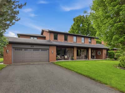 19 Fairway Heights Crescent, Thornhill, ON