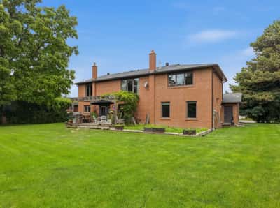 19 Fairway Heights Crescent, Thornhill, ON