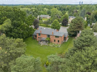 19 Fairway Heights Crescent, Thornhill, ON