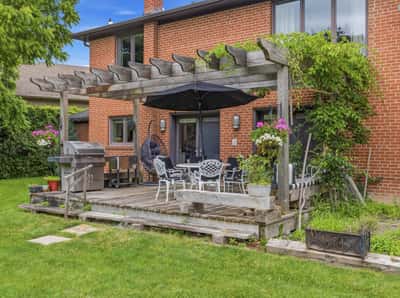 19 Fairway Heights Crescent, Thornhill, ON