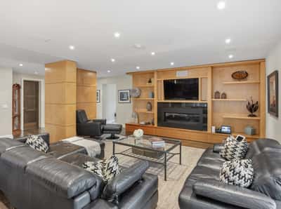 19 Fairway Heights Crescent, Thornhill, ON