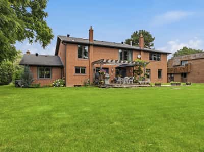 19 Fairway Heights Crescent, Thornhill, ON