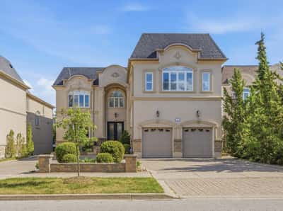 5 Montano Court, Richmond Hill, ON