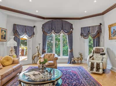 5 Montano Court, Richmond Hill, ON