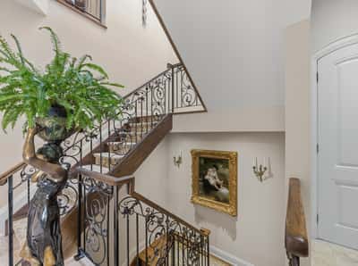 5 Montano Court, Richmond Hill, ON