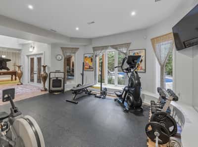 5 Montano Court, Richmond Hill, ON