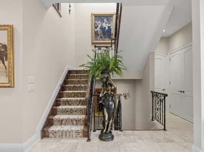 5 Montano Court, Richmond Hill, ON