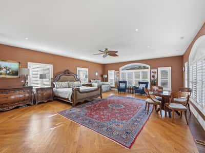 5 Montano Court, Richmond Hill, ON