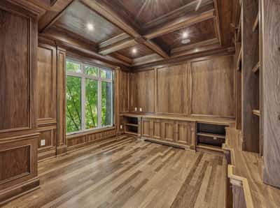 2706 Bayview Avenue, Toronto, ON