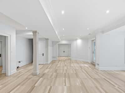 2706 Bayview Avenue, Toronto, ON