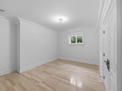 2706 Bayview Avenue, Toronto, ON