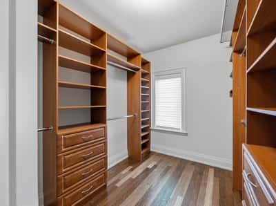 2706 Bayview Avenue, Toronto, ON