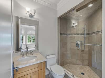 2706 Bayview Avenue, Toronto, ON