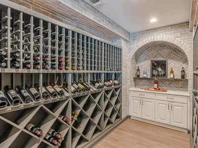 1055 Caladium Lane, Roswell, GA