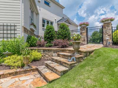 1055 Caladium Lane, Roswell, GA