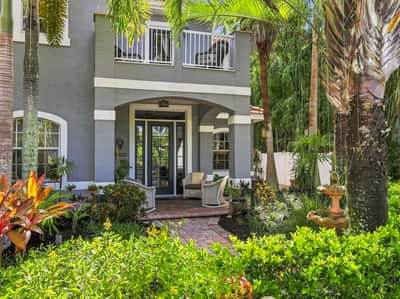 5301 Anthony Ln, Sarasota, FL