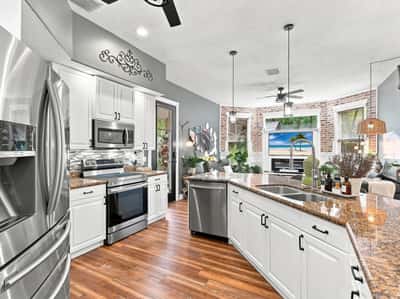 5301 Anthony Ln, Sarasota, FL