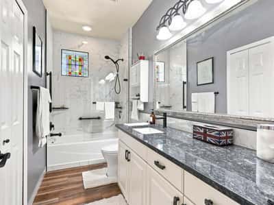5301 Anthony Ln, Sarasota, FL