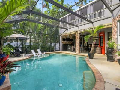 5301 Anthony Ln, Sarasota, FL